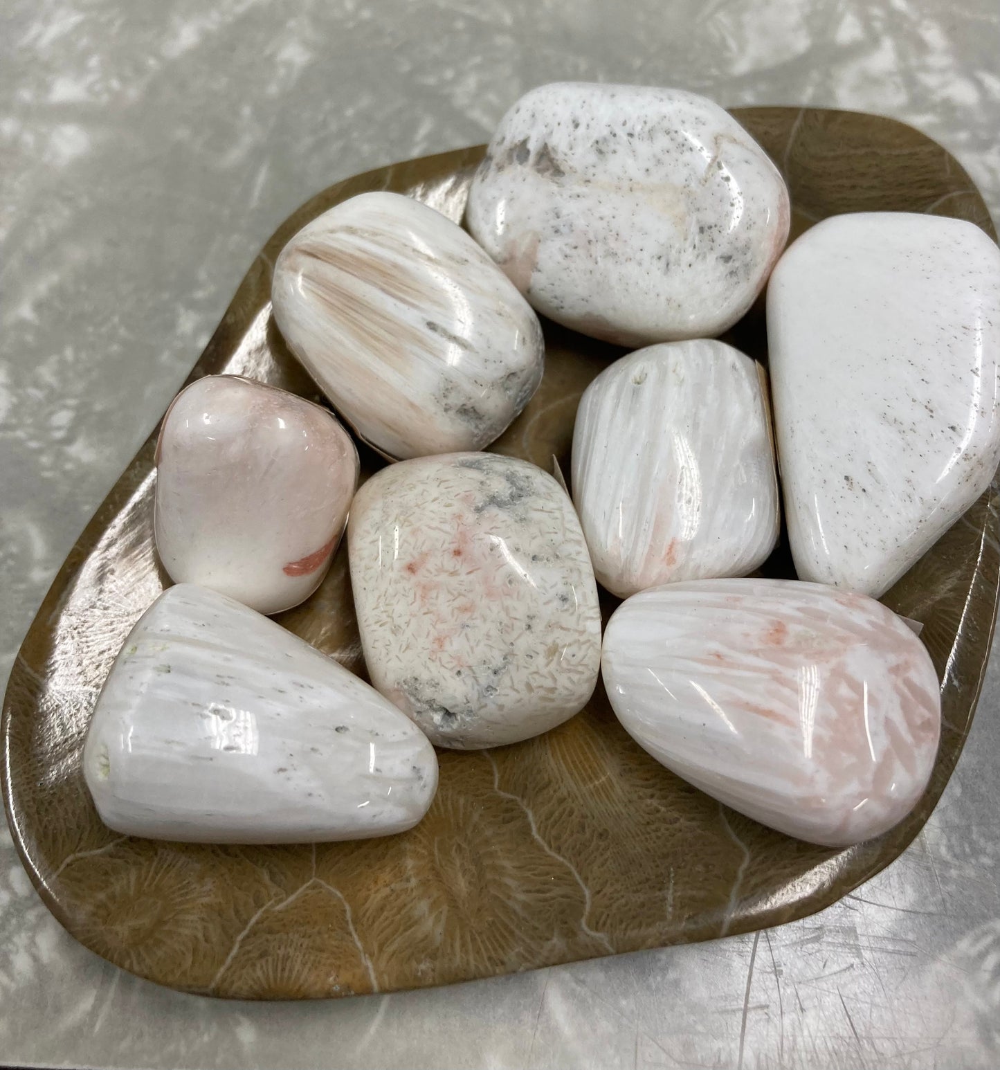 Scolecite Tumbles