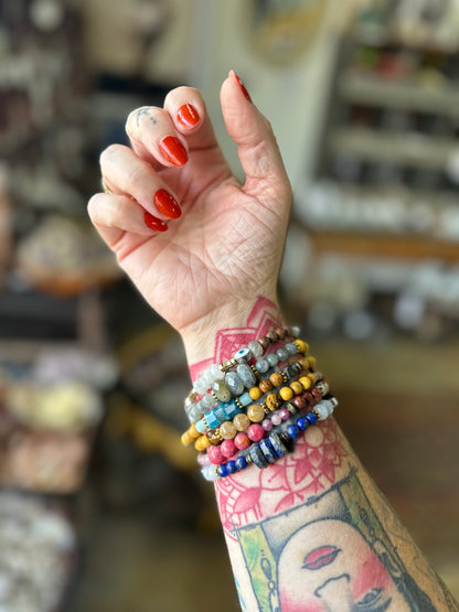 The Local Radish Hosts a DIY beaded crystal bracelet Workshop