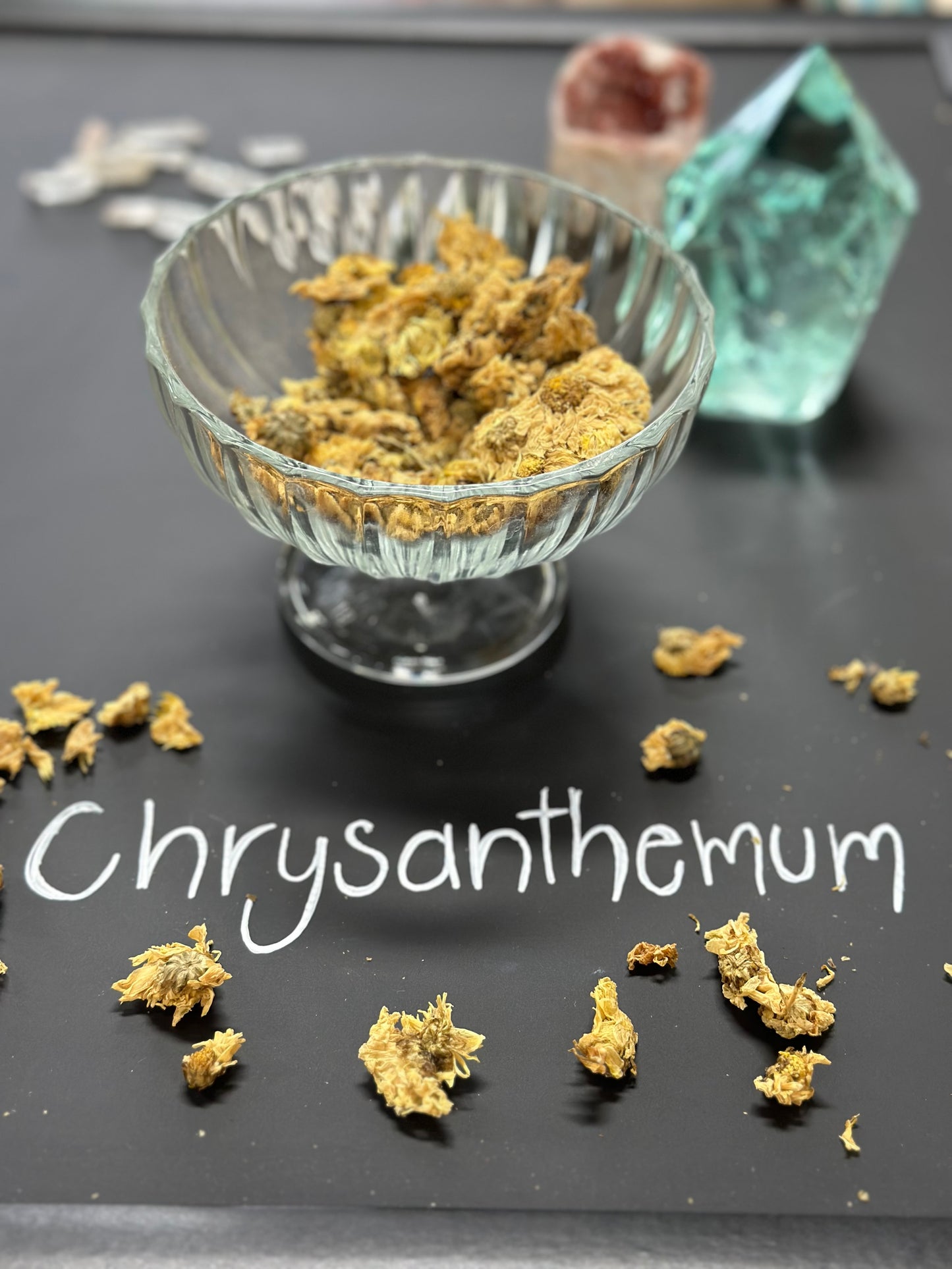 Chrysanthemum Flower 1oz