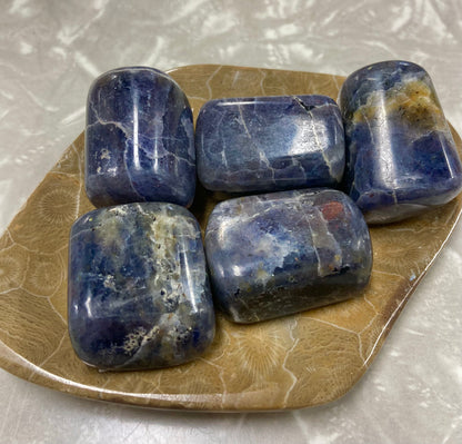 Iolite crystal tumble